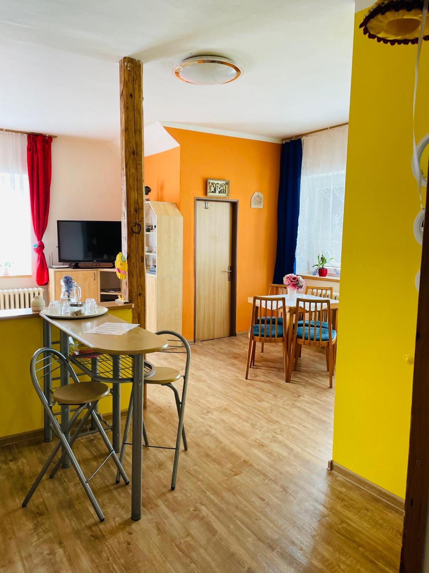 Apartman Trutnov-Porici Buitenkant foto